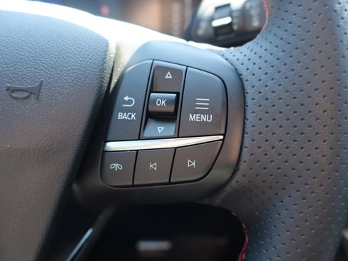 Used 2024 Ford Escape ST-Line w/ Tech Pack #1 AWD/4WD image 16