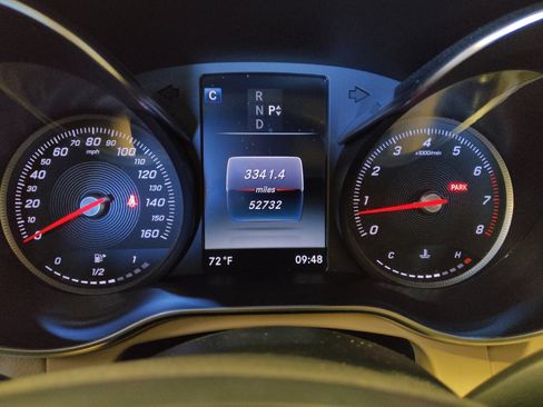 Used 2019 Mercedes-Benz GLC 300 image 23