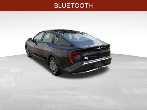 Used 2025 Kia K4 FWD image 5