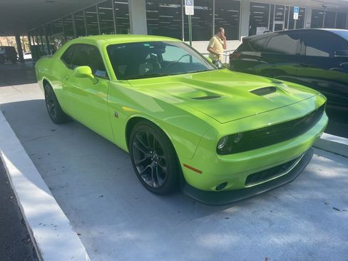 Certified 2023 Dodge Challenger R/T Scat Pack w/ Plus Package image 3