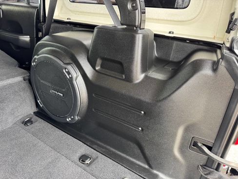 Used 2021 Jeep Wrangler Unlimited Sahara image 52