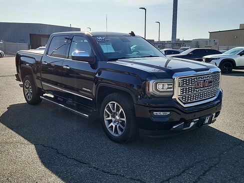 Used 2016 GMC Sierra 1500 Denali w/ Enhanced Driver Alert Package AWD/4WD image 1