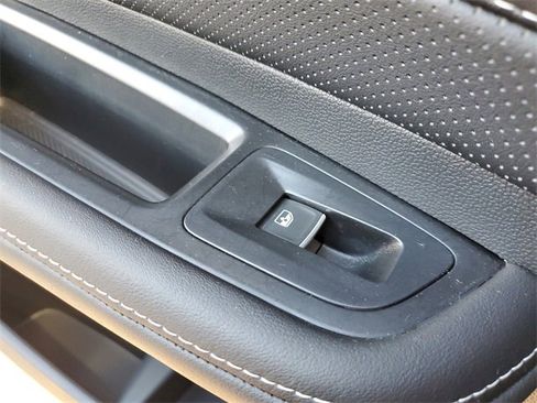 Certified 2025 Volkswagen Atlas Cross Sport SEL Premium R-Line image 14