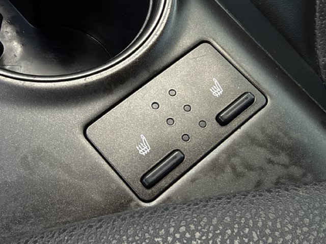 Used 2023 Toyota Camry XSE FWD image 21