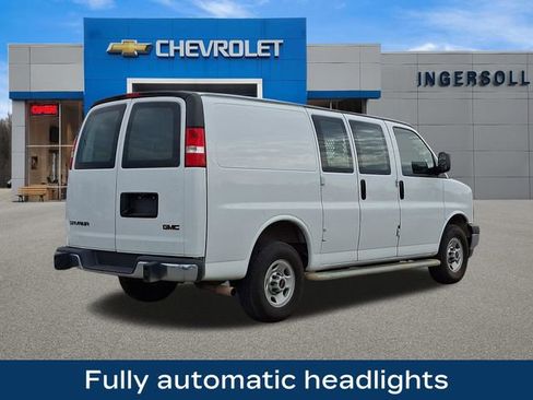 Used 2024 GMC Savana 2500 w/ Driver Convenience Package image 9