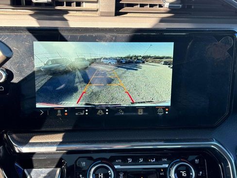 Used 2024 GMC Sierra 2500 Denali w/ Denali Reserve Package image 24