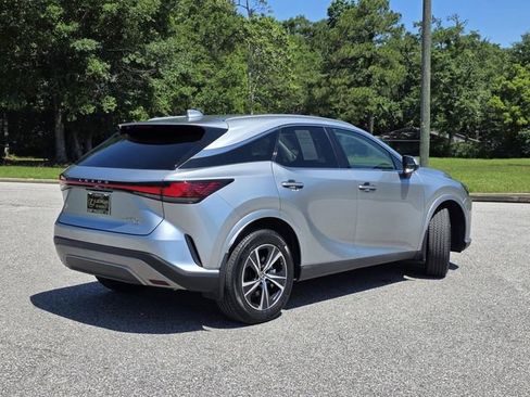 Used 2023 Lexus RX 350h w/ Accessory Package (2T) AWD/4WD image 5