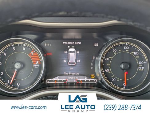 Used 2017 Jeep Cherokee Limited AWD/4WD image 24