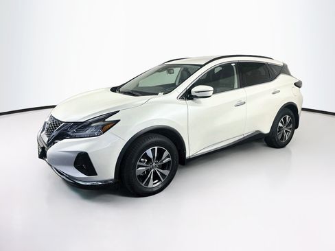 Used 2024 Nissan Murano SV FWD image 3