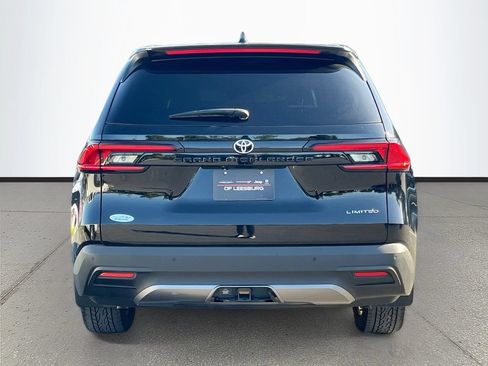 Used 2025 Toyota Grand Highlander FWD image 6