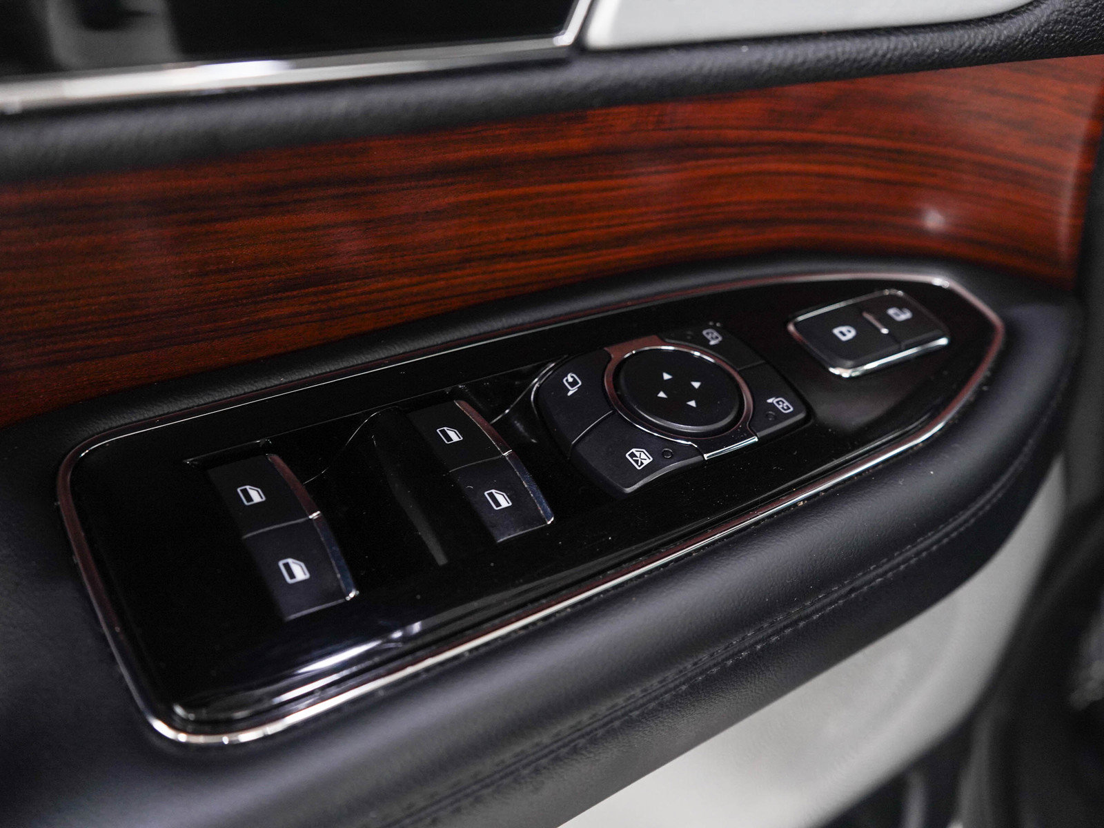 Used 2021 Lincoln Navigator L Reserve AWD/4WD image 25