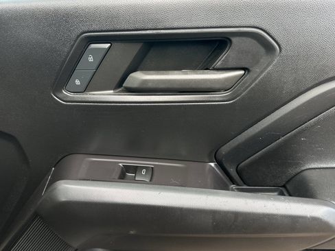 Used 2024 Chevrolet Colorado Trail Boss w/ Advanced Trailering Package AWD/4WD image 18