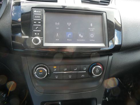 Used 2019 Nissan Sentra S FWD image 14