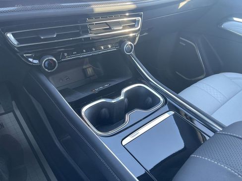 Used 2025 Chevrolet Traverse High Country w/ LPO, Floor Liner Package image 33