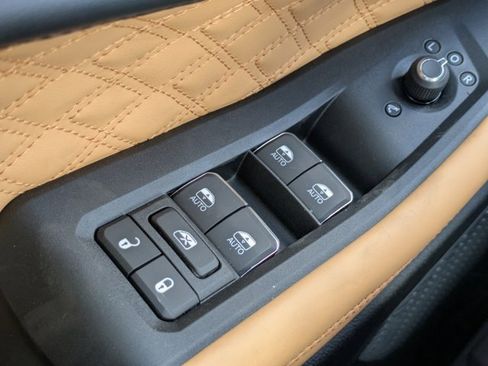 New 2025 Jeep Grand Cherokee L Summit image 21