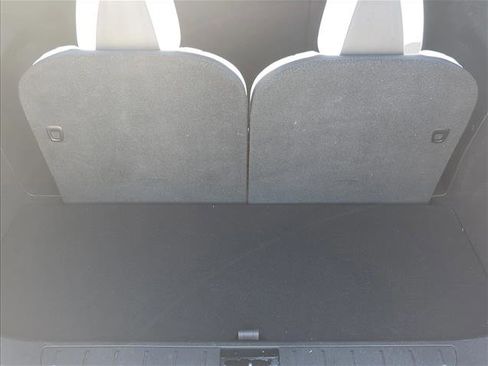 Used 2021 Tesla Model X Long Range image 23