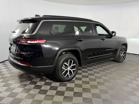 Used 2024 Jeep Grand Cherokee L Limited w/ Luxury Tech Group II image 8