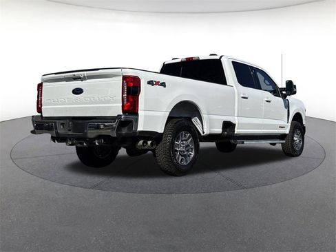Used 2023 Ford F350 Lariat image 5