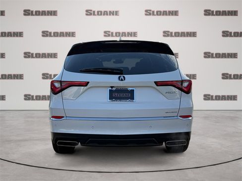 Used 2023 Acura MDX Advance image 4