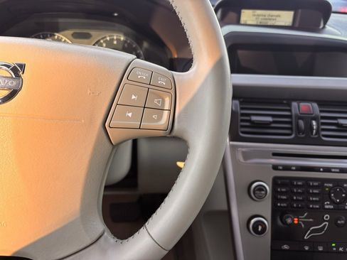 Used 2010 Volvo XC60 3.2 image 6