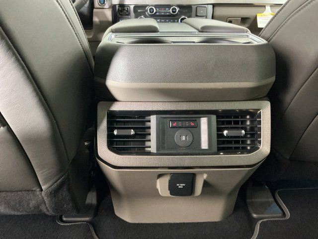 Used 2026 Ford F450 Platinum w/ Platinum Plus Package AWD/4WD image 29