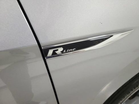 Used 2021 Volkswagen Jetta R-Line FWD image 13