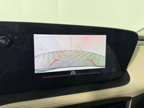 Used 2024 Buick Encore GX Avenir w/ Avenir Convenience Package FWD image 22