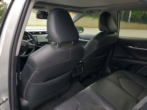 Used 2019 Toyota Camry XSE w/ Driver Assist Package FWD image 8