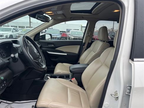 Used 2016 Honda CR-V Touring image 9