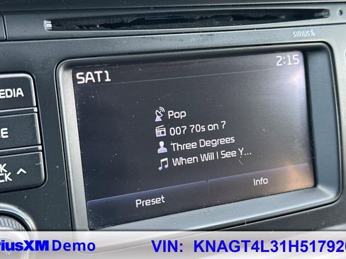 Used 2017 Kia Optima LX image 29