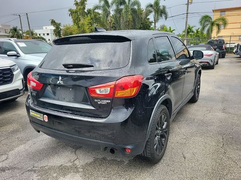 Used 2017 Mitsubishi Outlander Sport ES image 12