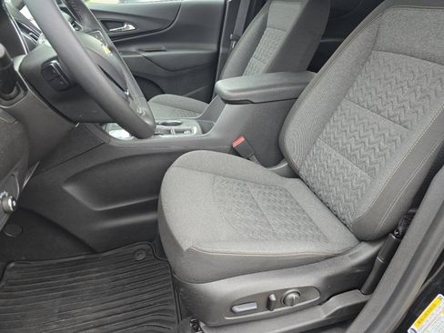Used 2024 Chevrolet Equinox LT FWD image 20