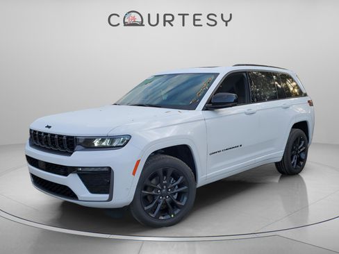 New 2026 Jeep Grand Cherokee Limited Reserve image 1