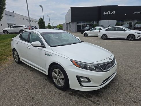 Used 2015 Kia Optima LX FWD image 1