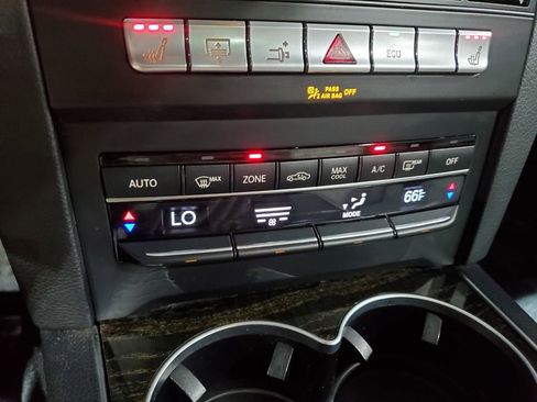 Used 2014 Mercedes-Benz E 350 Coupe image 34