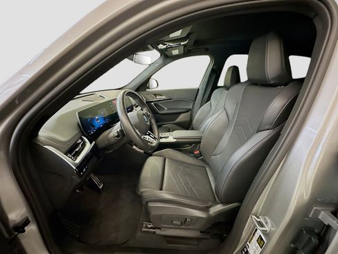 Used 2025 BMW X1 xDrive28i image 13