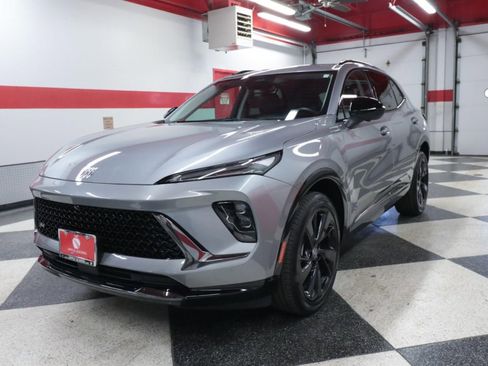 Used 2025 Buick Envision Sport Touring image 33