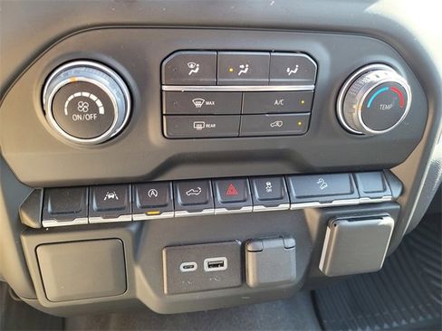 Used 2024 Chevrolet Silverado 1500 Custom Trail Boss image 19