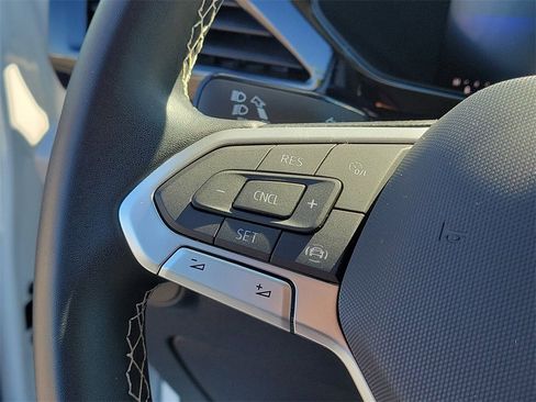 Used 2023 Volkswagen Taos S image 28