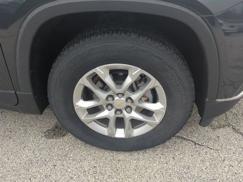 Used 2019 Chevrolet Traverse LT AWD/4WD image 12