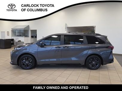 Used 2025 Toyota Sienna XSE w/ XSE Plus Package
