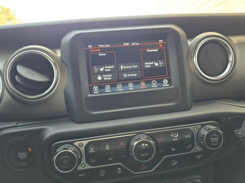 Used 2019 Jeep Wrangler Unlimited Rubicon w/ Cold Weather Group AWD/4WD image 67