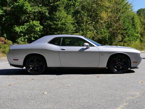 Used 2014 Dodge Challenger R/T w/ Blacktop Package image 28