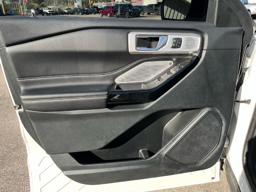 Used 2024 Ford Explorer ST w/ Equipment Group 401A AWD/4WD image 12