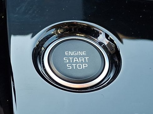 Certified 2023 Kia Sportage EX image 23