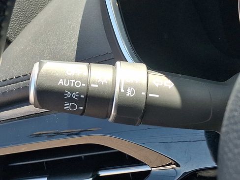 Used 2023 Acura MDX SH-AWD w/ Advance Package image 25