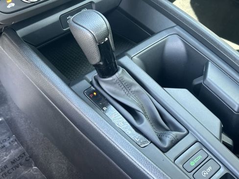 Used 2025 Honda Accord SE image 21