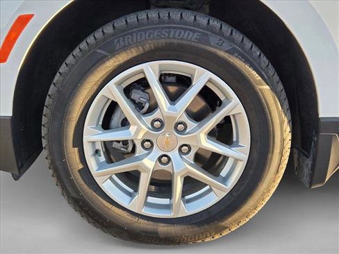 Used 2023 Chevrolet Equinox LT w/ LPO, Floor Liner Package image 22