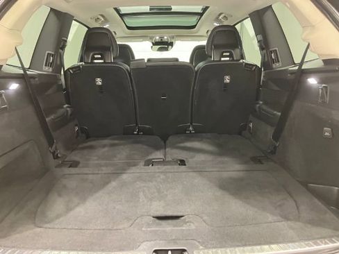 Used 2017 Volvo XC90 T6 Momentum w/ Vision Package image 47