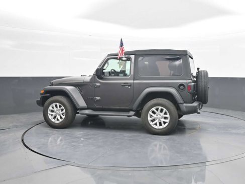 Used 2023 Jeep Wrangler Sport AWD/4WD image 5